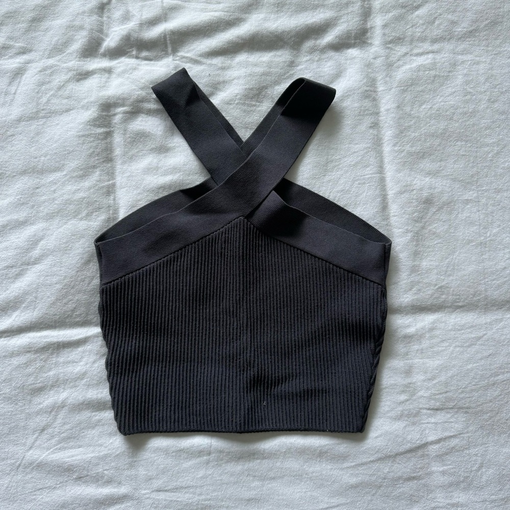 Aritzia Babaton Sculpt Knit Criss Cross Cropped Tank
